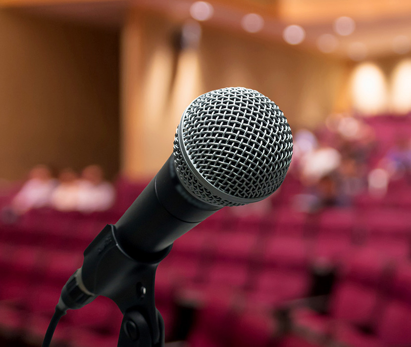 Microphone